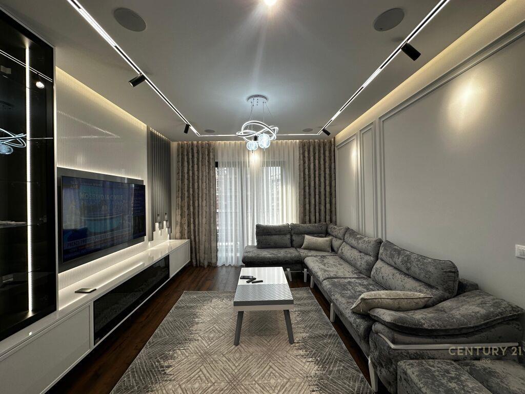 Apartament 2+1+2 tek Arlis,Farmacia 10!IRG102896