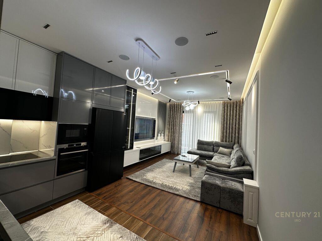 Apartament 2+1+2 tek Arlis,Farmacia 10!IRG102896