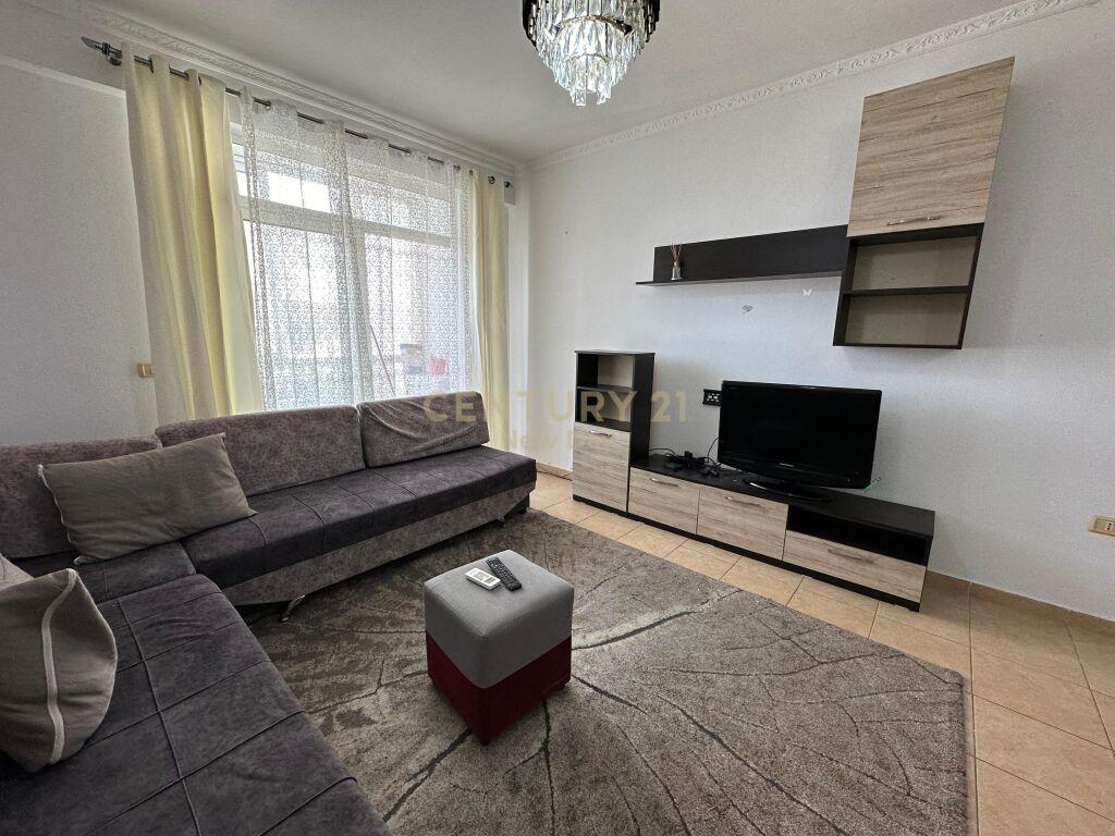 Apartament 1+1 me Qira në Plazh Iliria, Durrës – 300€