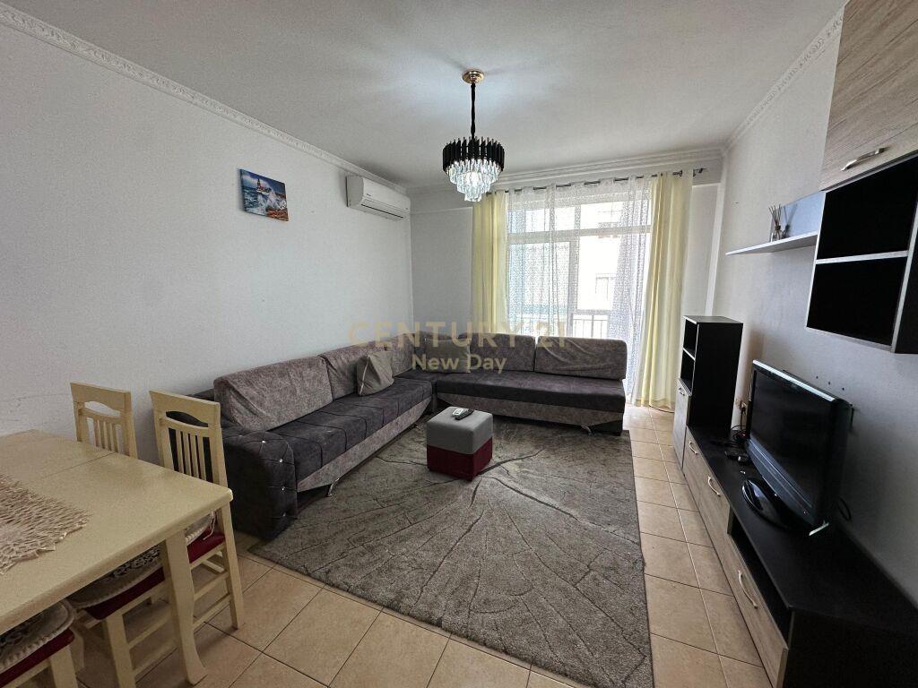 Apartament 1+1 me Qira në Plazh Iliria, Durrës – 300€