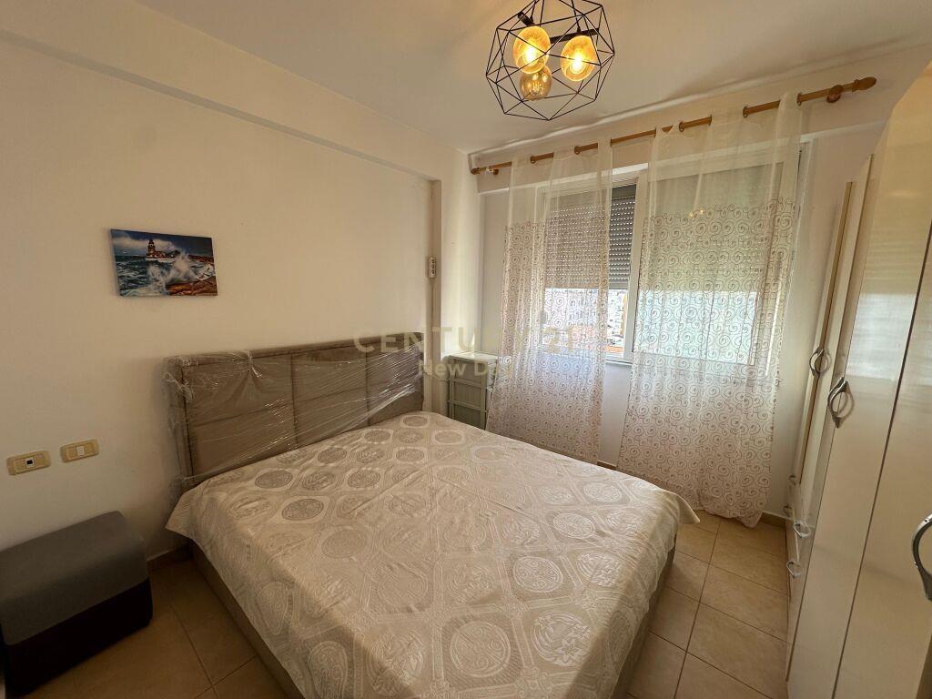 Apartament 1+1 me Qira në Plazh Iliria, Durrës – 300€