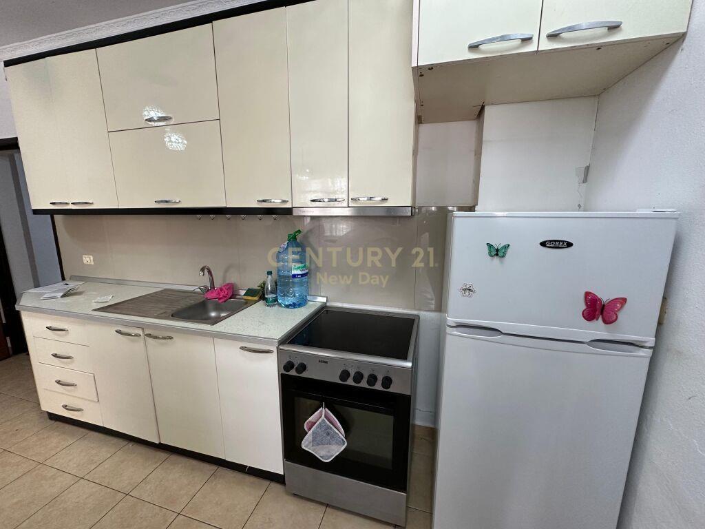 Apartament 1+1 me Qira në Plazh Iliria, Durrës – 300€