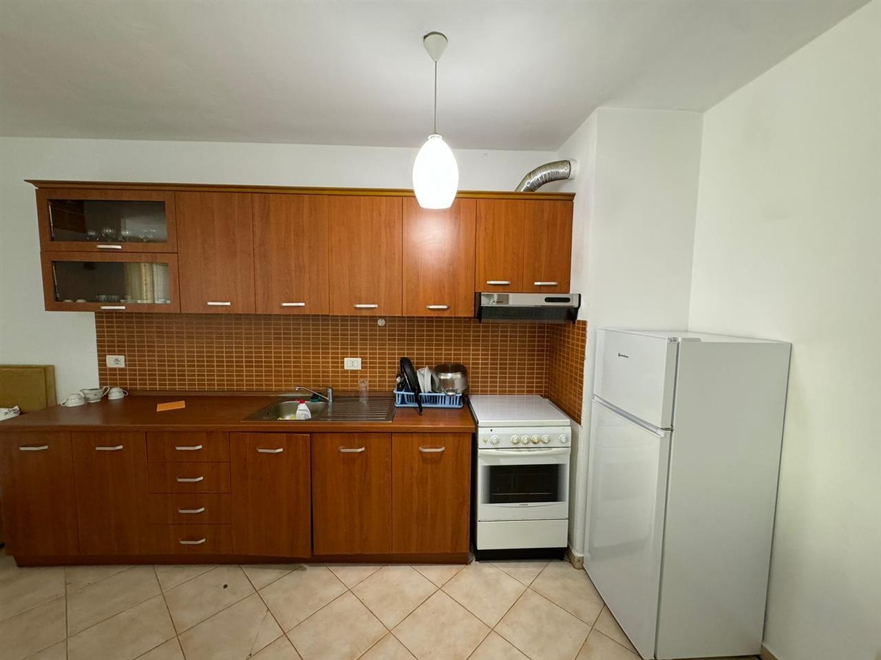 JEPET ME QERA APARTAMENT NE VOLLGA DURRES!