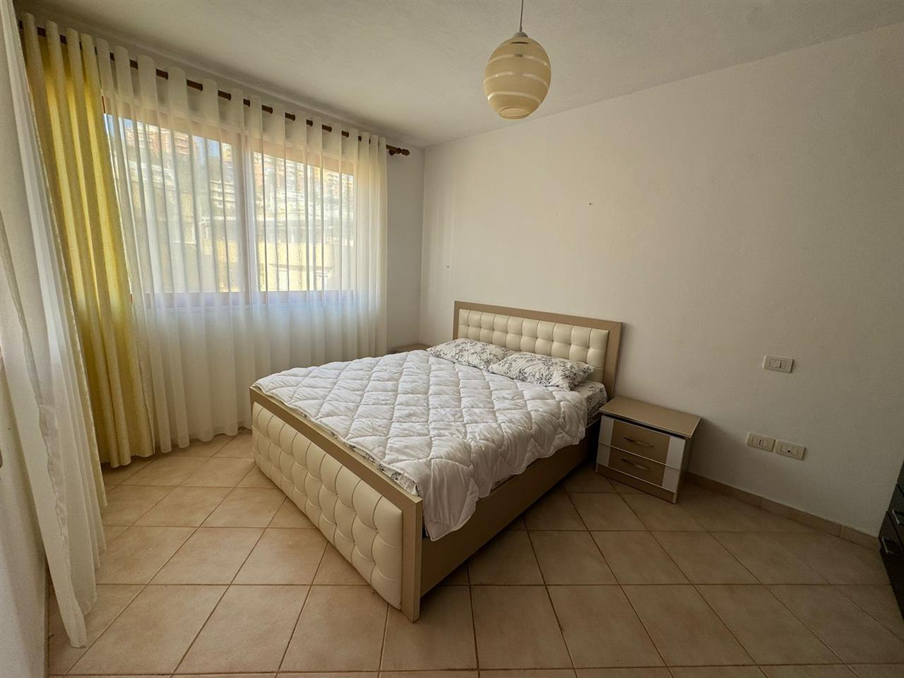 JEPET ME QERA APARTAMENT NE VOLLGA DURRES!