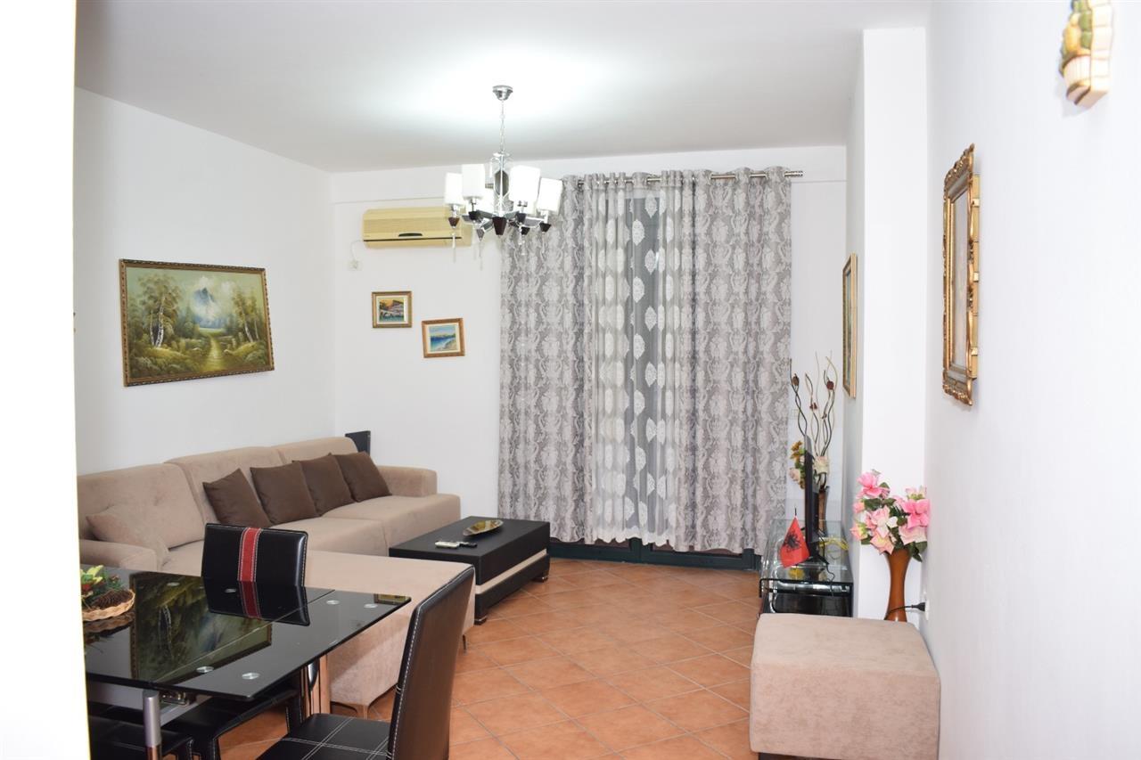 Apartment 2+1 me qera