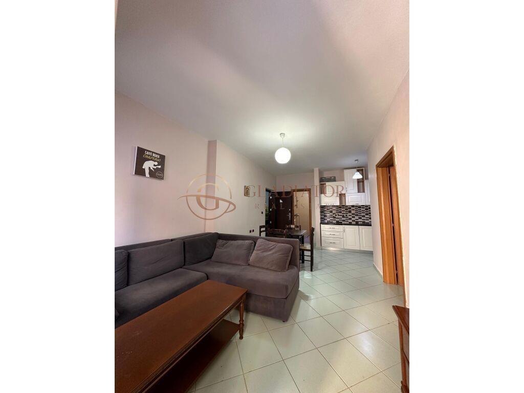 PLAZH-SHITET APARTAMENT 1+1 VETEM 150m NGA DETI