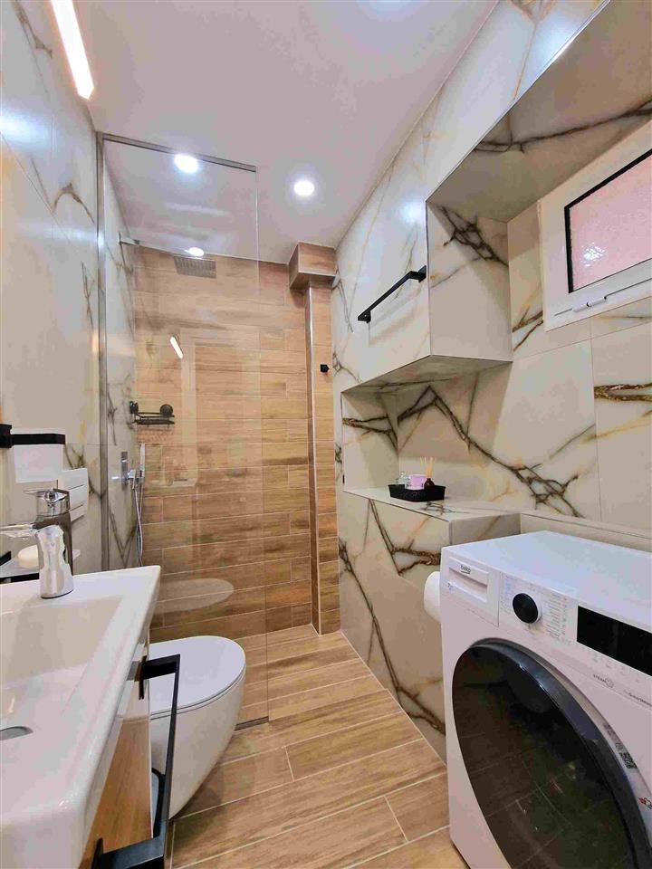 Apartament full i mobiluar