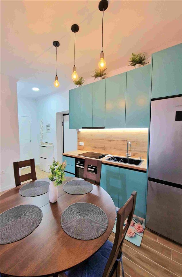 Apartament full i mobiluar