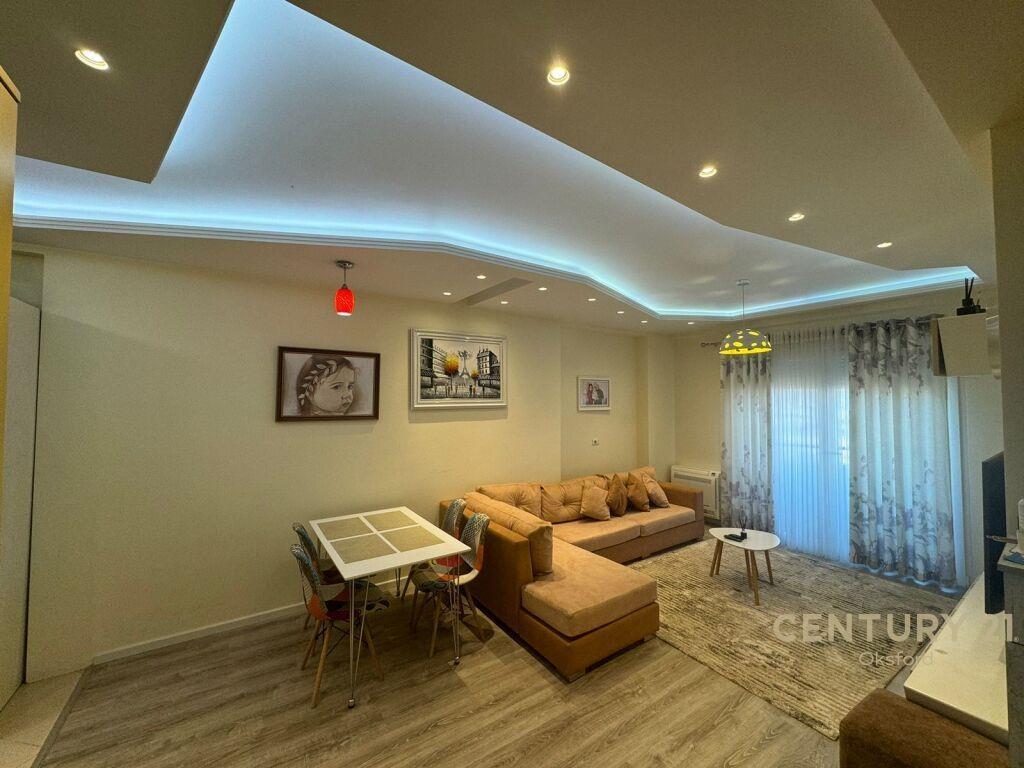 KRISTAL CENTER ,APARTAMENT 1+1 750 € OKS102853