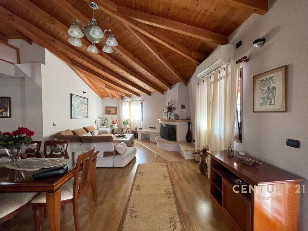 KOMUNA PARISIT, APARTAMENT 2+1+2 850 € OKS102842