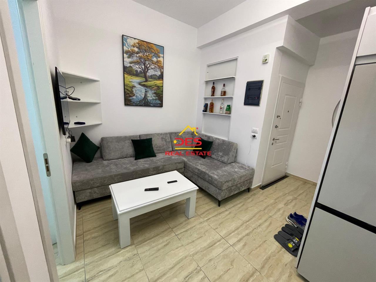 SHITET APARTAMENT 2+1+2 NË SARANDË