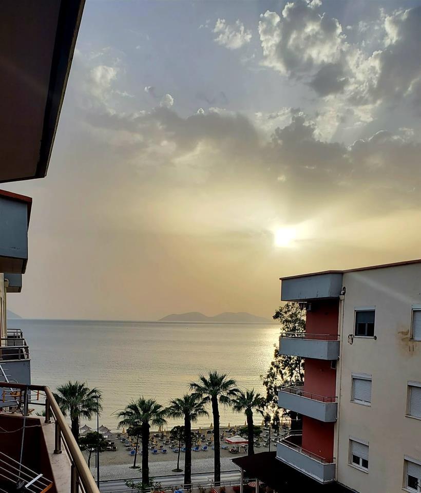 Jepet me qera Apartmenti ndodhet Ne Lungomare