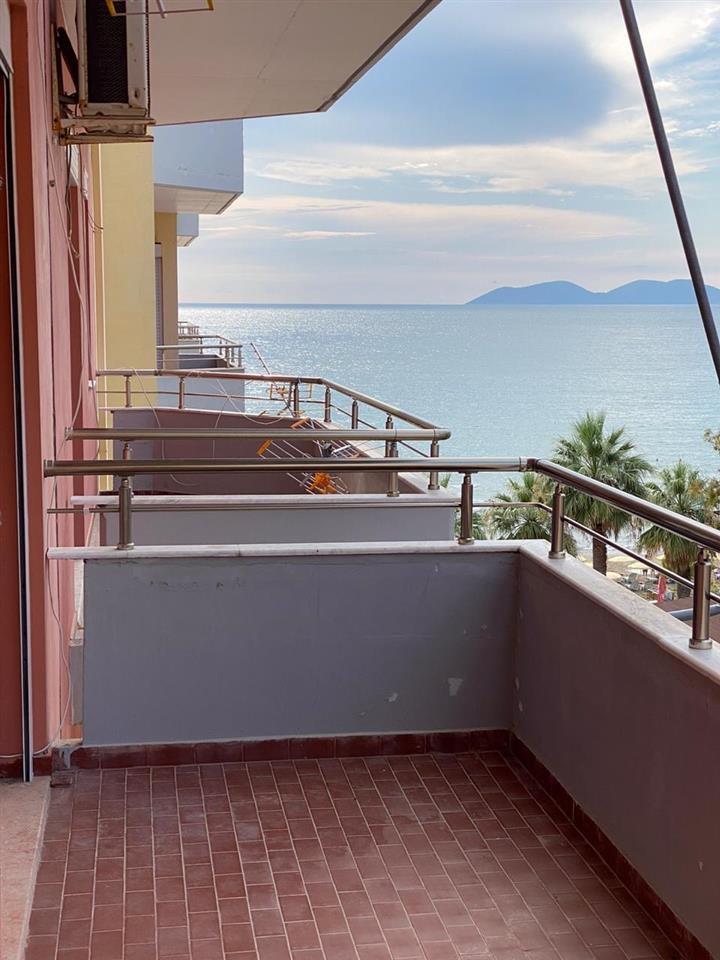 Jepet me qera Apartmenti ndodhet Ne Lungomare