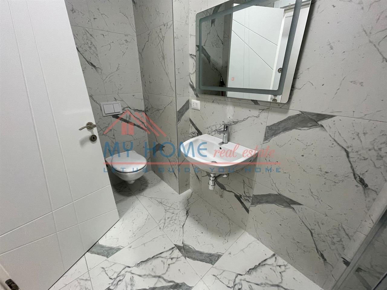 Apartament 1+1 Me Qira Farmacia 10 Tirane