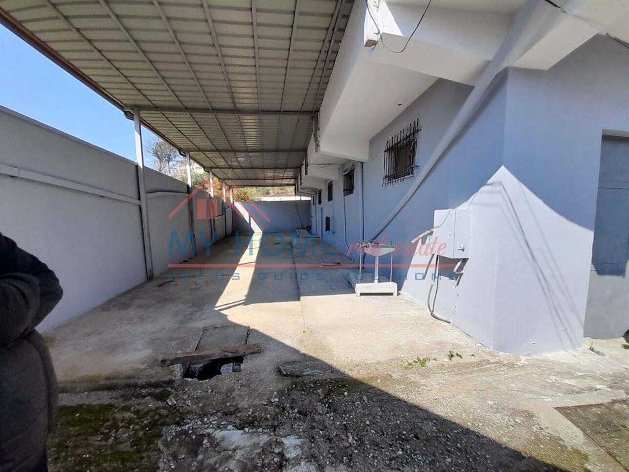 Magazine me Qera ne Shkoze