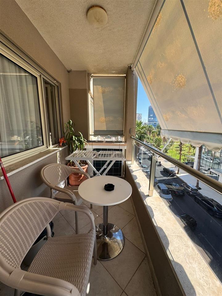 JEPET ME QERA APARTAMENT NE VOLLGA DURRES!