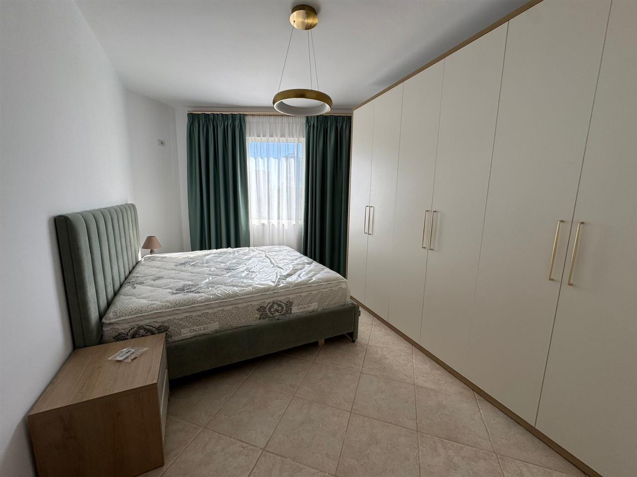 JEPET ME QERA APARTAMENT NE VOLLGA DURRES!