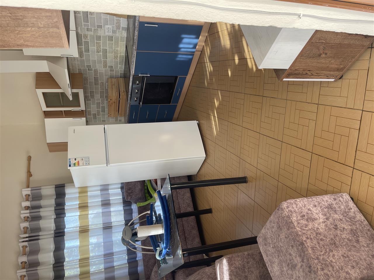 Shitet Shtepi 2 katshe Arapaj Durres Me Hipotek