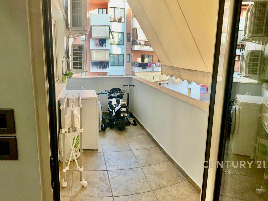 JEPET ME QIRA APARTAMENTI 2+1 NE YZBERISHT