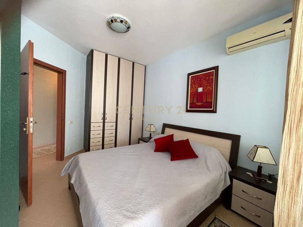 SHITET APARTAMENT 1+1 PRANE MIAMI 2 NE GOLEM !