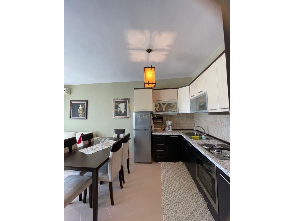 SHITET APARTAMENT 1+1 PRANE MIAMI 2 NE GOLEM !