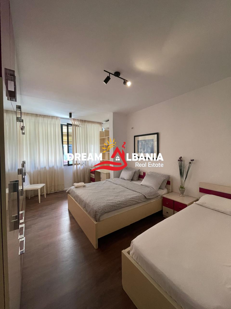 Apartament 1+1 ne shitje ne rrugen e Elbasanit pra