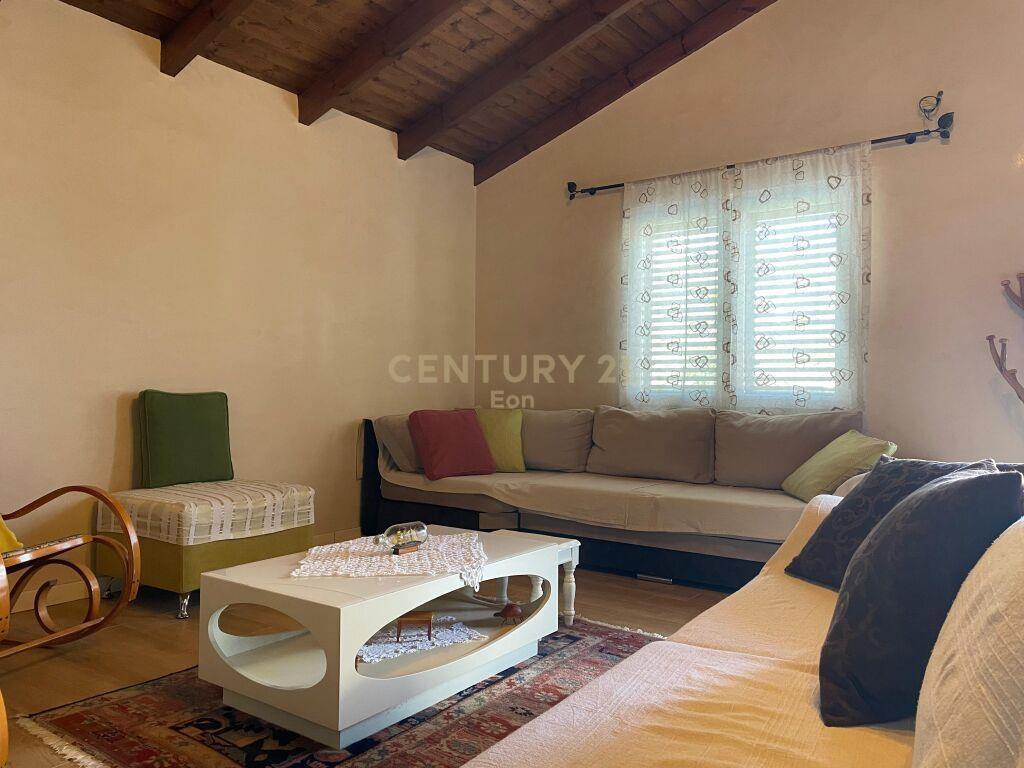 Apartament 2+1+2 me qira në Cezma Ferra, Durrës!