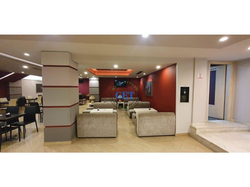 Shitet, Ambient Biznesi, Sheshi Pranvera, Durres.