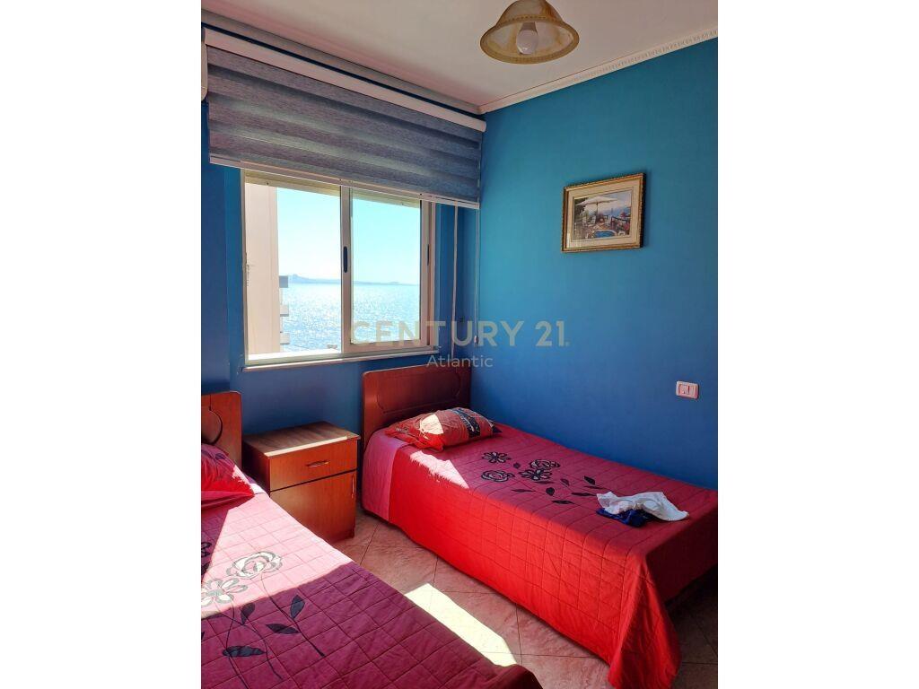 Apartament 2+1 me Pamje Deti, Pranë Plazhit dhe Rrotës Kuqe