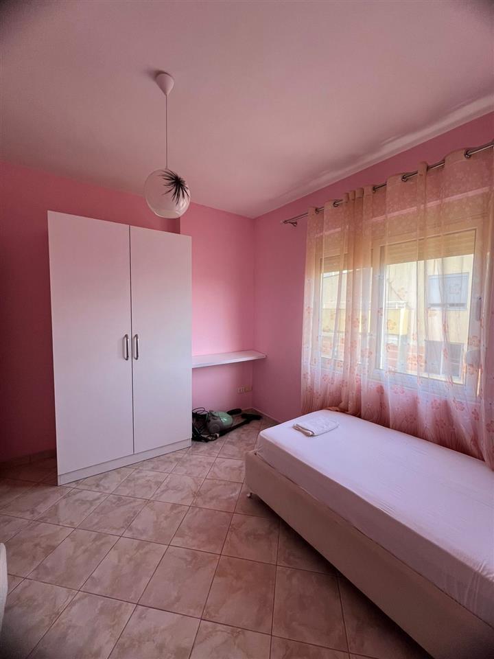 Apartament ne shitje 2+1 tek hotel Vivas ne plazh