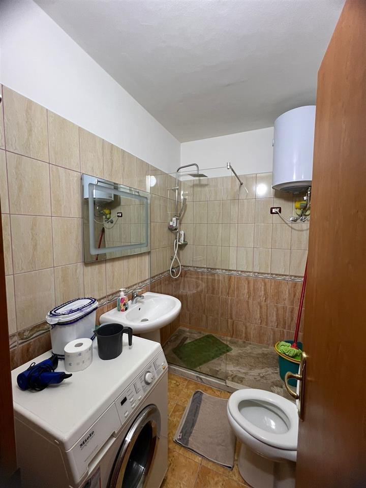 Apartament ne shitje 2+1 tek hotel Vivas ne plazh
