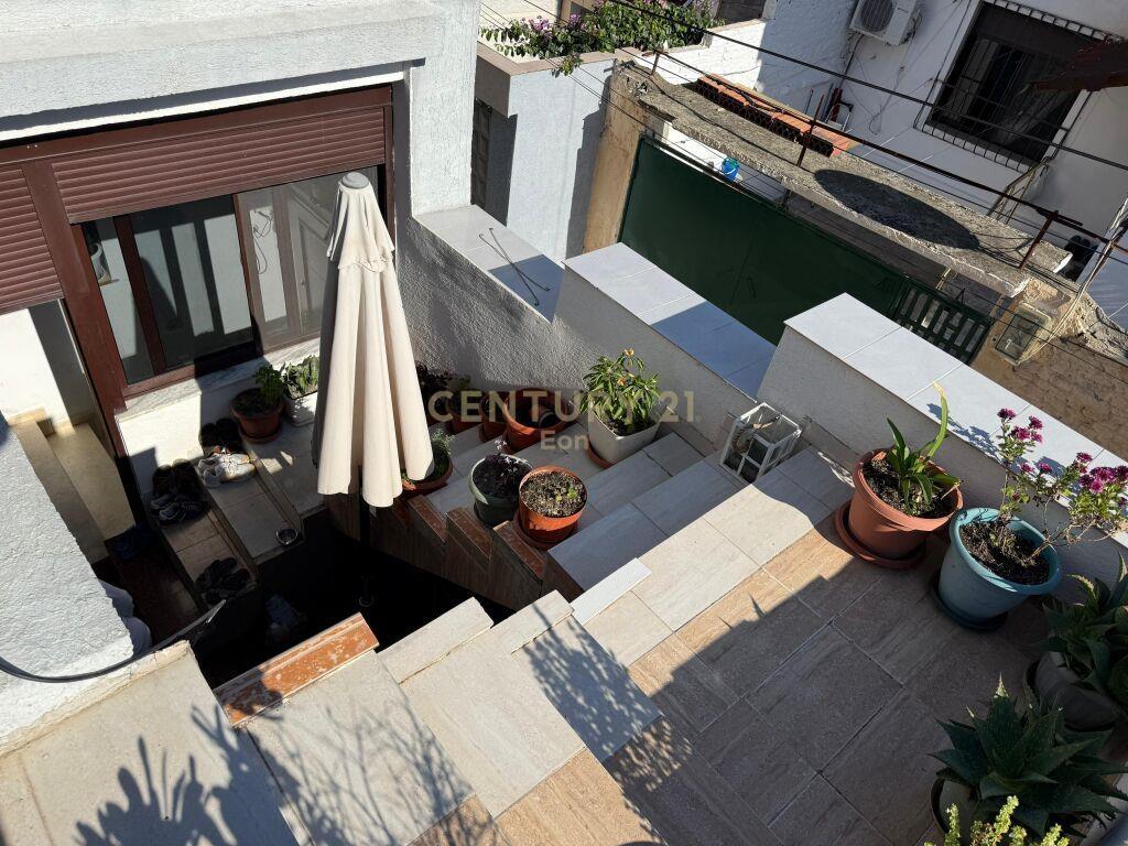 SHITET VILE PRIVATE NE QENDER TE DURRESIT!