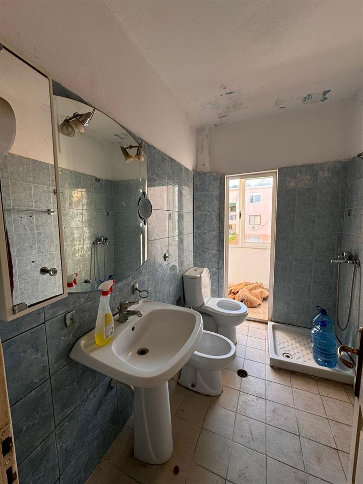 Apartament 1+1| Shitje|+post parkimi