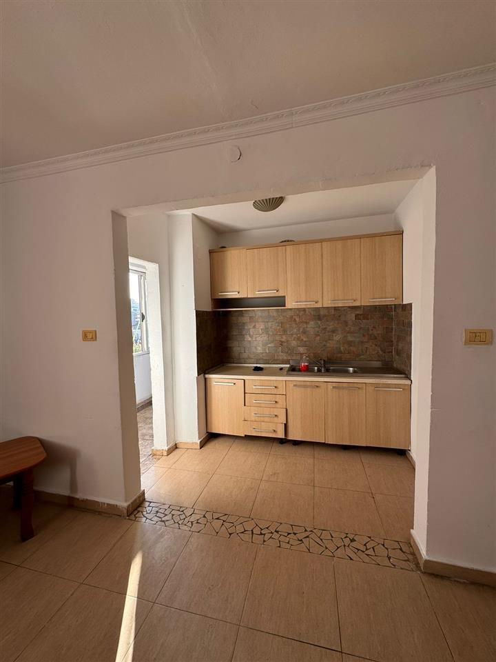 Apartament 1+1| Shitje|+post parkimi