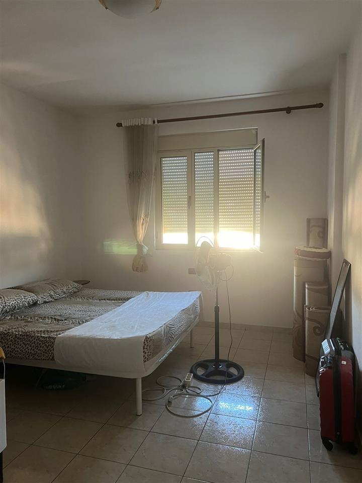 SHITET APARTAMENT 3+1 PRANE SIGURIMEVE SHOQERORE