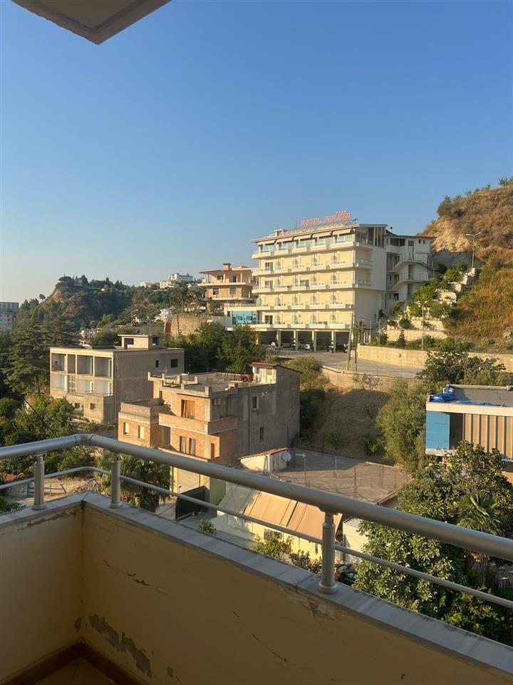 SHITET APARTAMENT 3+1 PRANE SIGURIMEVE SHOQERORE