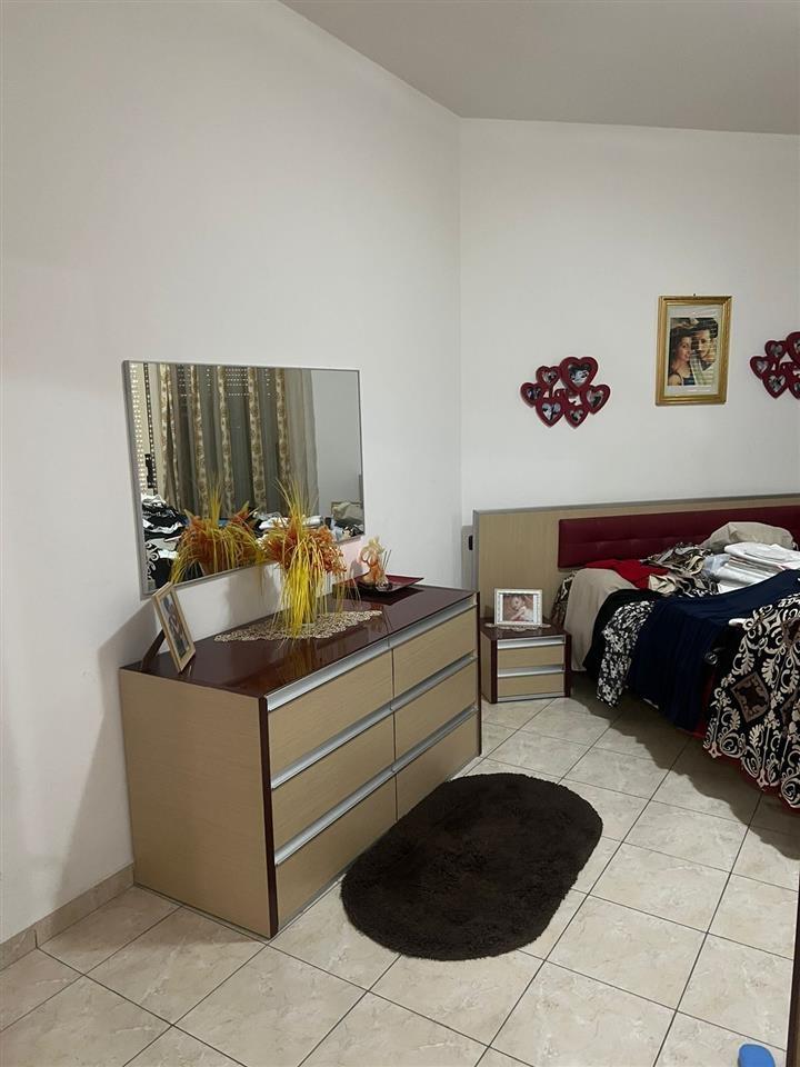 SHITET APARTAMENT 3+1 PRANE SIGURIMEVE SHOQERORE