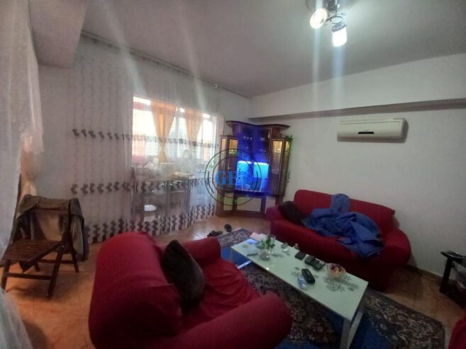 Shitet, Apartament 1+1, Tek Drejtoria e Policis, Durres