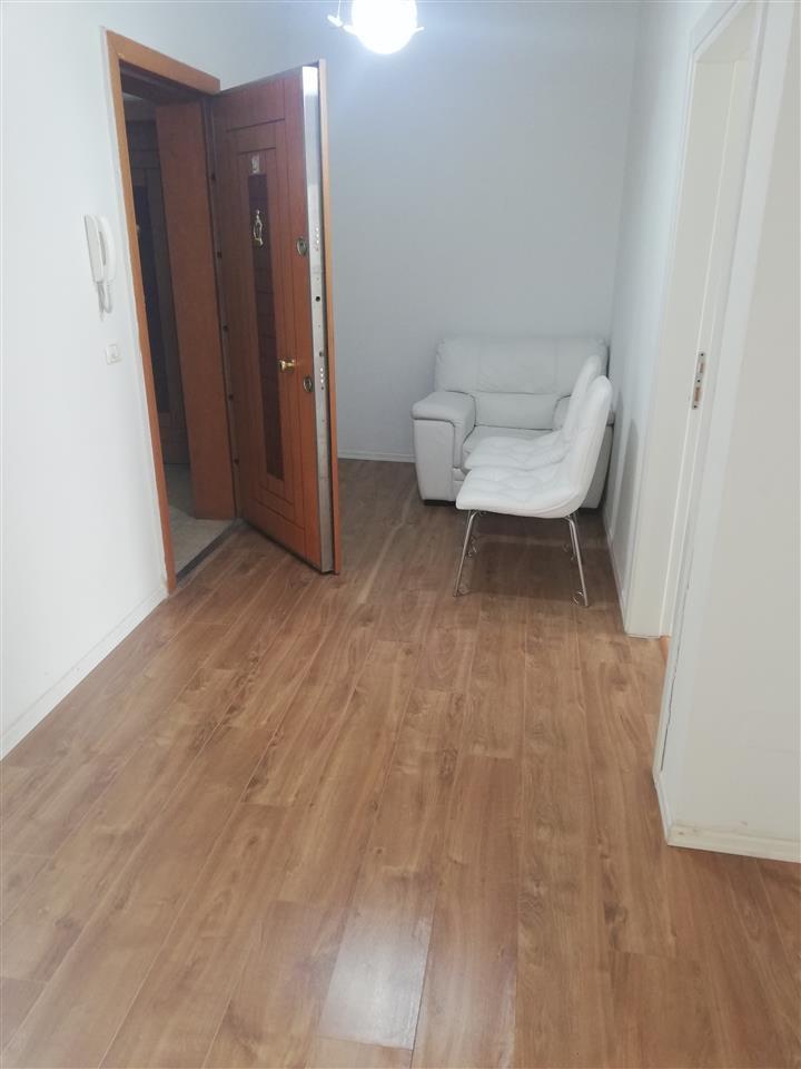 Apartment me qera vollga Durres