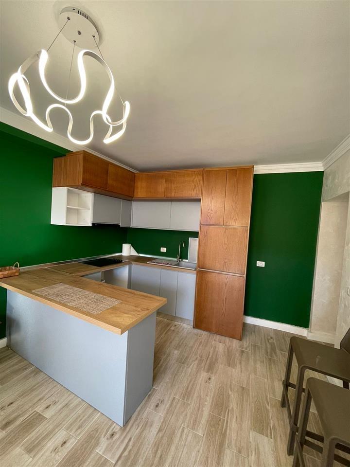 JEPET APAERTAMENT ME QERA NE VOLLGA 1+1!