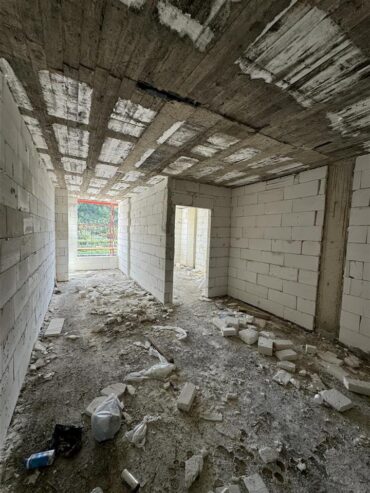 Okazion ! Apartament 1+1 ne Golem