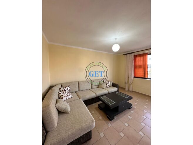 Jepet me qira, Apartament 1+1, Tek AKU, Durres.