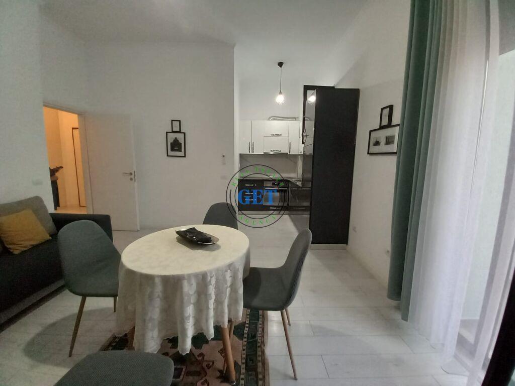 Qira, Apartament 1+1 Qender, Durres