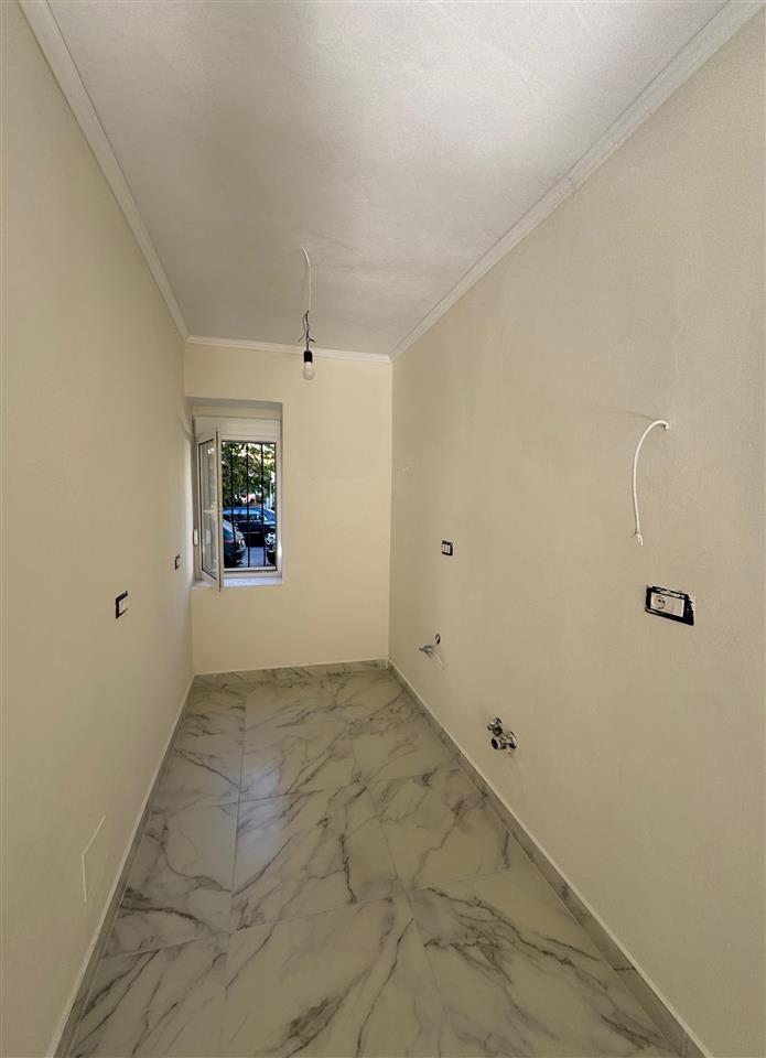Qera, Apartament 1+1, Irfan Tomini , Tirane..