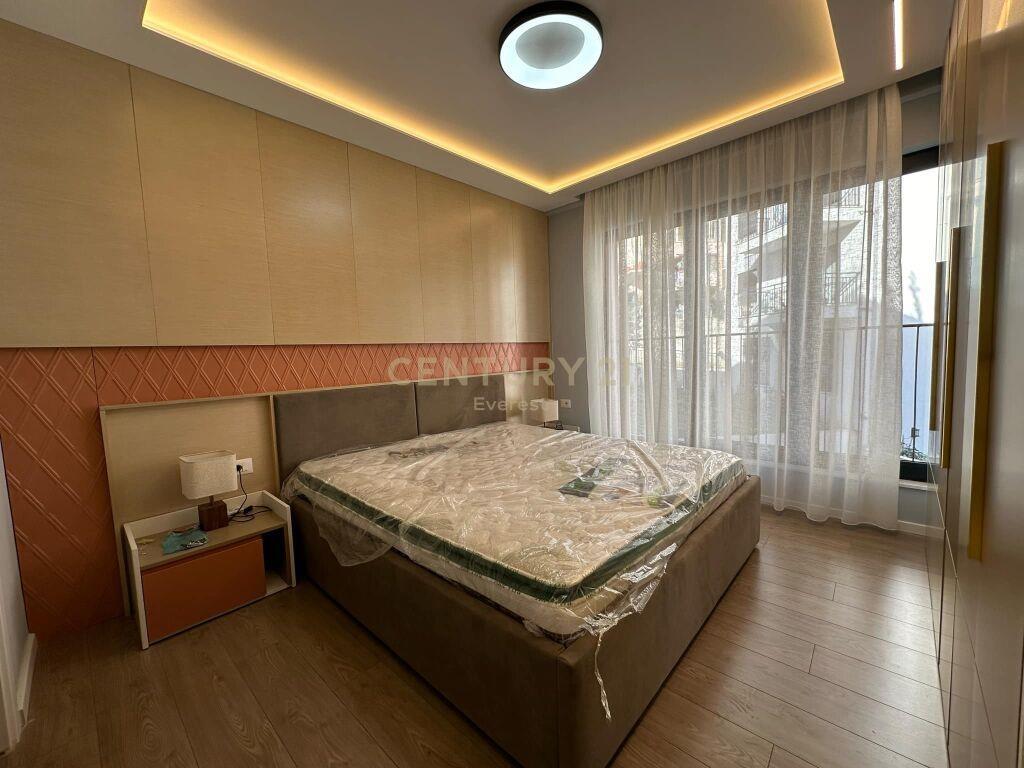 KODRA E DIELLIT, JAPIM ME QIRA APARTAMENT 2+1 + POST PARKIMI