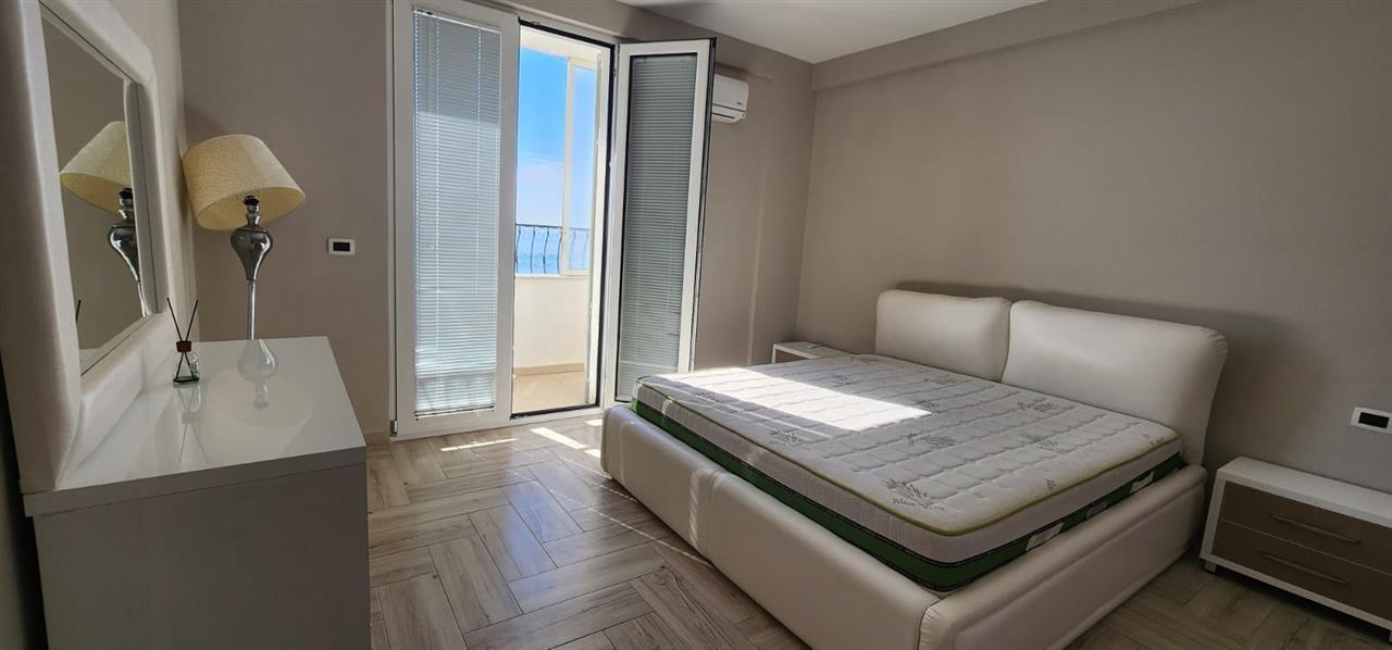 JEPET ME QERA APARTAMENT ME PAMJE DETI 3+1+2 ME GARAZH!