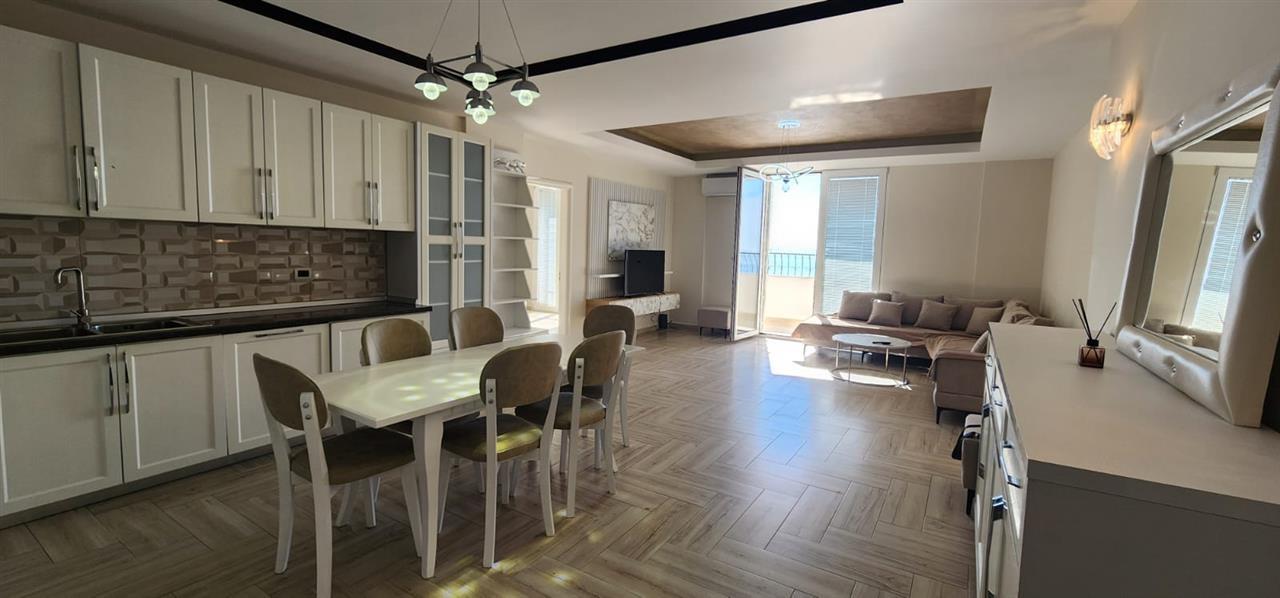 JEPET ME QERA APARTAMENT ME PAMJE DETI 3+1+2 ME GARAZH!