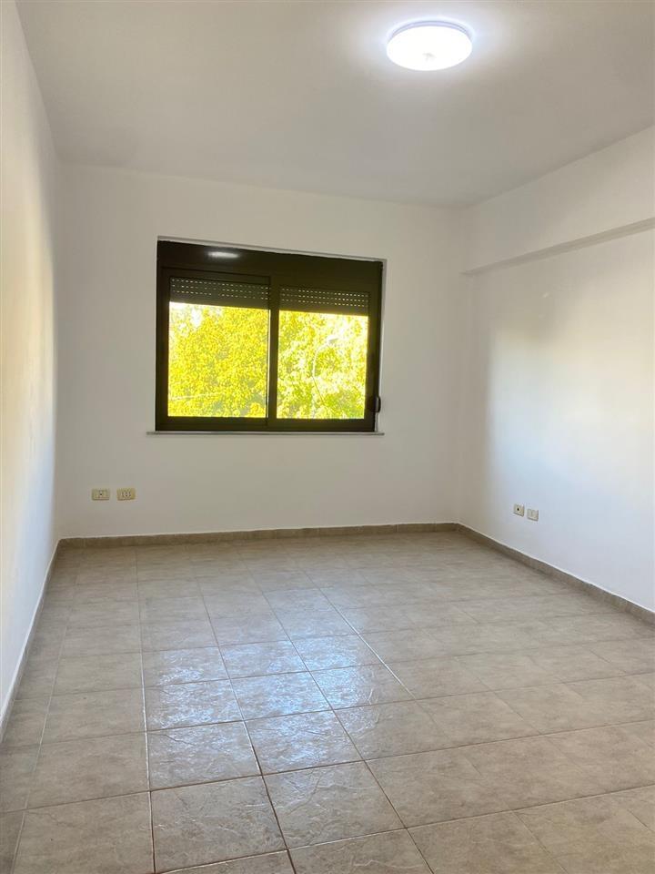 Apartament 1+1 për Shitje në Spitali, Durrës!
