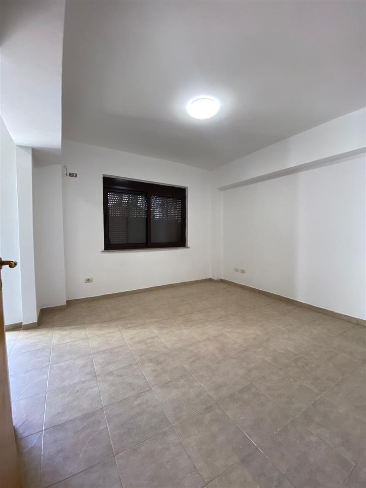 Apartament 1+1 për Shitje në Spitali, Durrës!