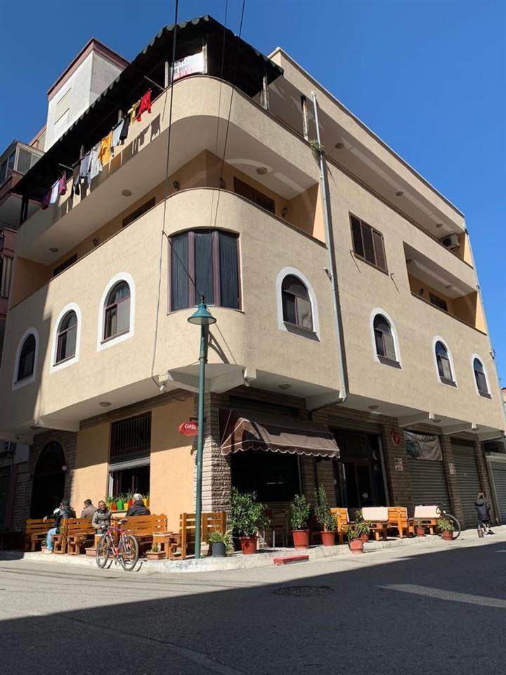 Shitet Vile| Ish rajoni